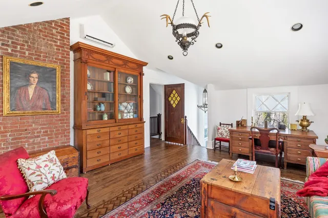 $4,490,000 | 10 Pine Path, Port Jefferson, NY 11777