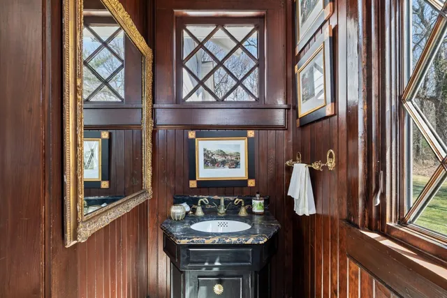 $4,490,000 | 10 Pine Path, Port Jefferson, NY 11777