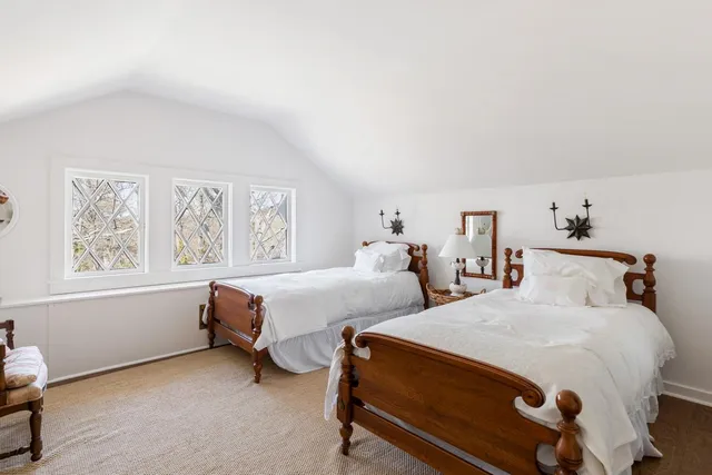 $4,490,000 | 10 Pine Path, Port Jefferson, NY 11777