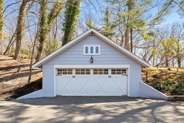 $4,490,000 | 10 Pine Path, Port Jefferson, NY 11777