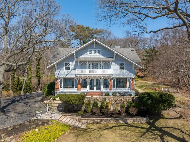 $4,490,000 | 10 Pine Path, Port Jefferson, NY 11777