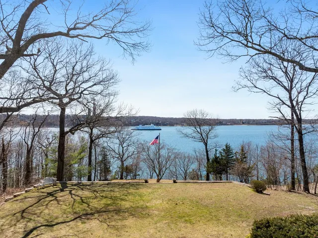 $4,490,000 | 10 Pine Path, Port Jefferson, NY 11777