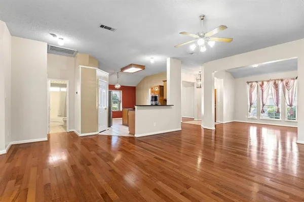 $3,100 | 428 Lakedale Drive, Murphy, TX 75094