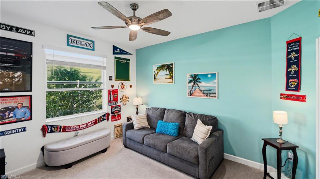 9092 Leatherwood Loop Lehigh Acres, FL 33936 - Photo 17 of 41