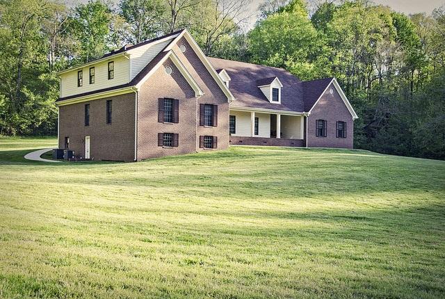 60 Spring Valley Road Taft, TN 38488 - Photo 2 of 20