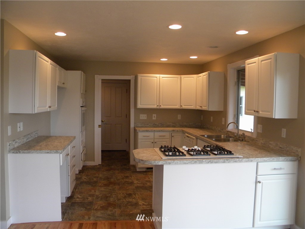 718 Cherry Road Montesano, WA 98563 - Photo 8 of 24 Gallery Image 8