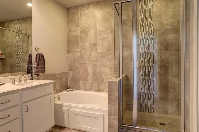 $2,900 | 1310 Palm Canyon Drive, Dallas, TX 75204