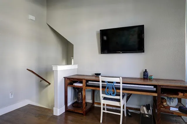 $2,900 | 1310 Palm Canyon Drive, Dallas, TX 75204