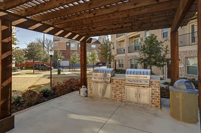 $2,900 | 1310 Palm Canyon Drive, Dallas, TX 75204