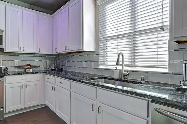 $2,900 | 1310 Palm Canyon Drive, Dallas, TX 75204