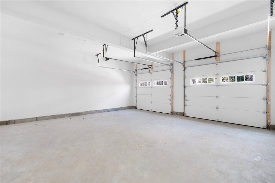 44 Oldham Street Warwick, RI 02886 - Photo 26 of 32