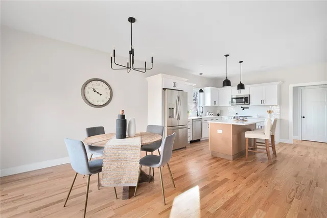 $699,900 | 44 Oldham Street, Warwick, RI 02886