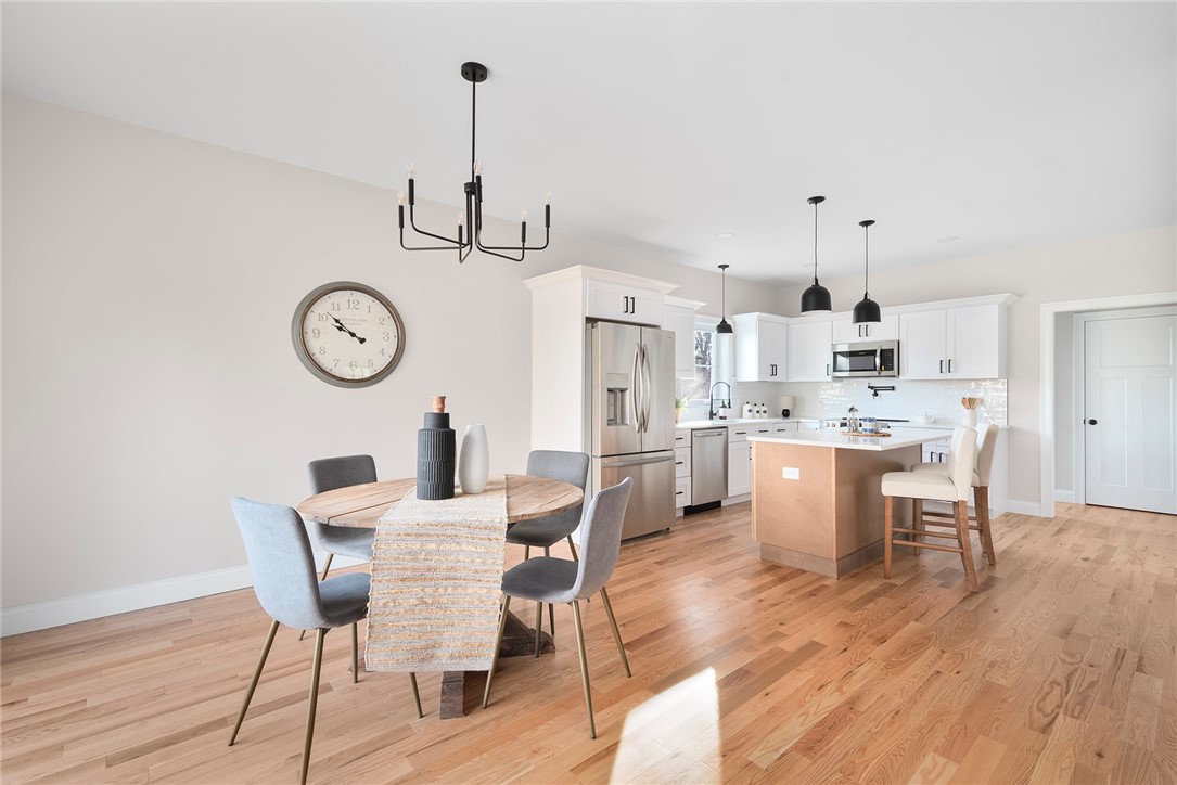 44 Oldham Street Warwick, RI 02886 - Photo 7 of 32