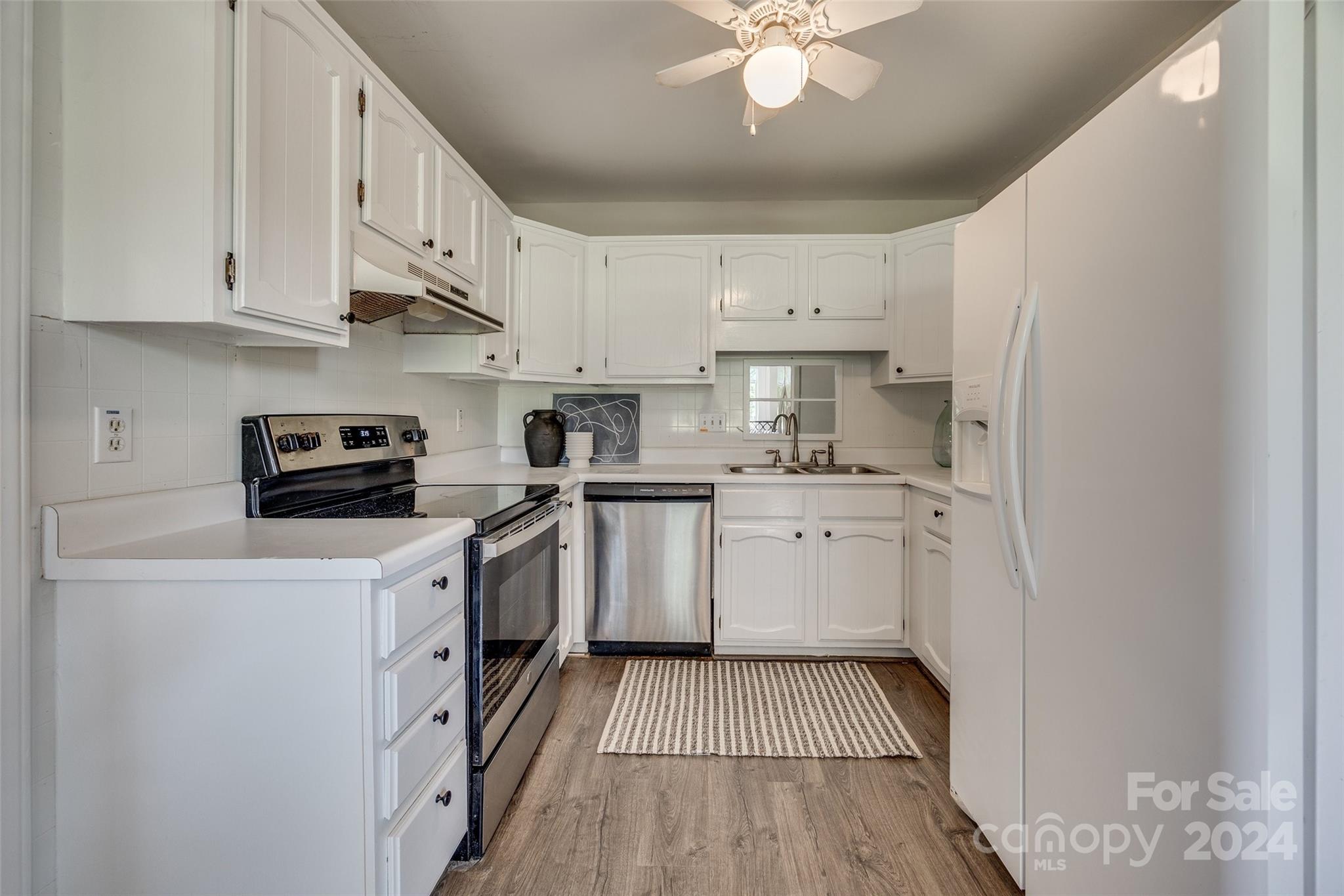 9558 Fairway Ridge Road Charlotte, NC 28277 - Photo 11 of 48