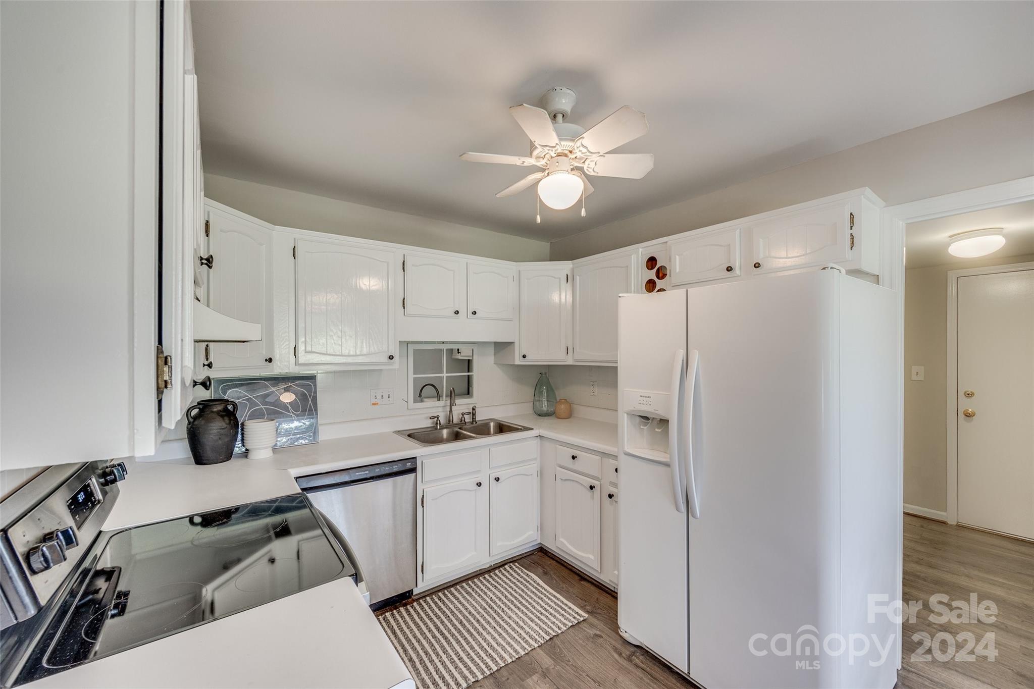 9558 Fairway Ridge Road Charlotte, NC 28277 - Photo 14 of 48