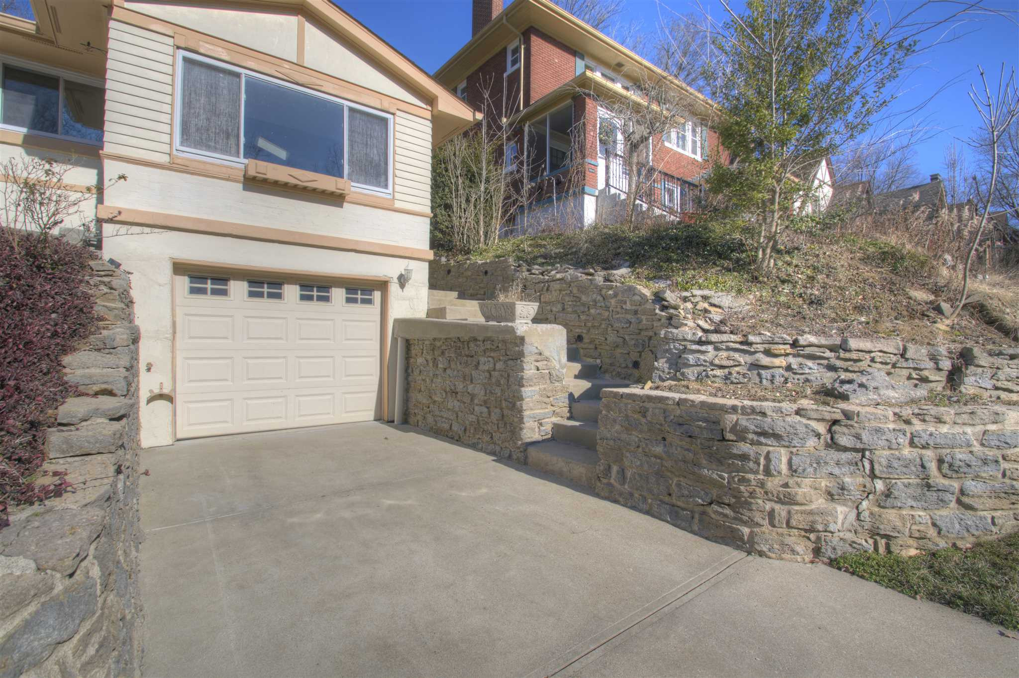 1216 Audubon Road Covington, KY 41011 - Photo 4 of 41 Gallery Image 4