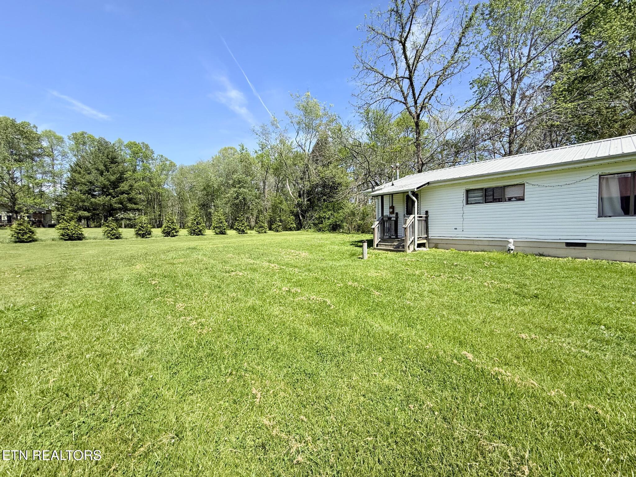 2391 Buffalo Road Oneida, TN 37841 - Photo 21 of 30 Side of House