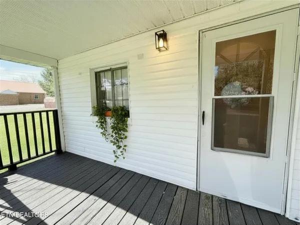 $149,999 | 2391 Buffalo Road, Oneida, TN 37841