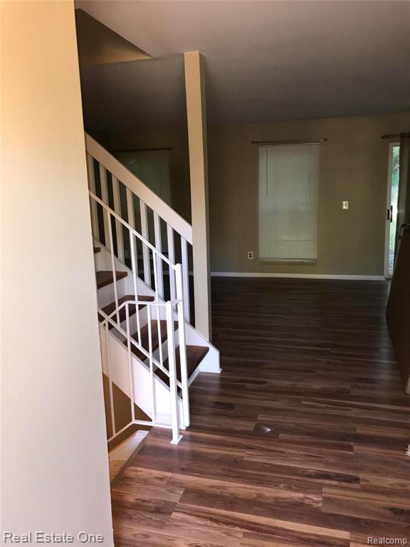 895 Lafayette Court, Unit 12 Rochester, MI 48307 - Photo 10 of 14