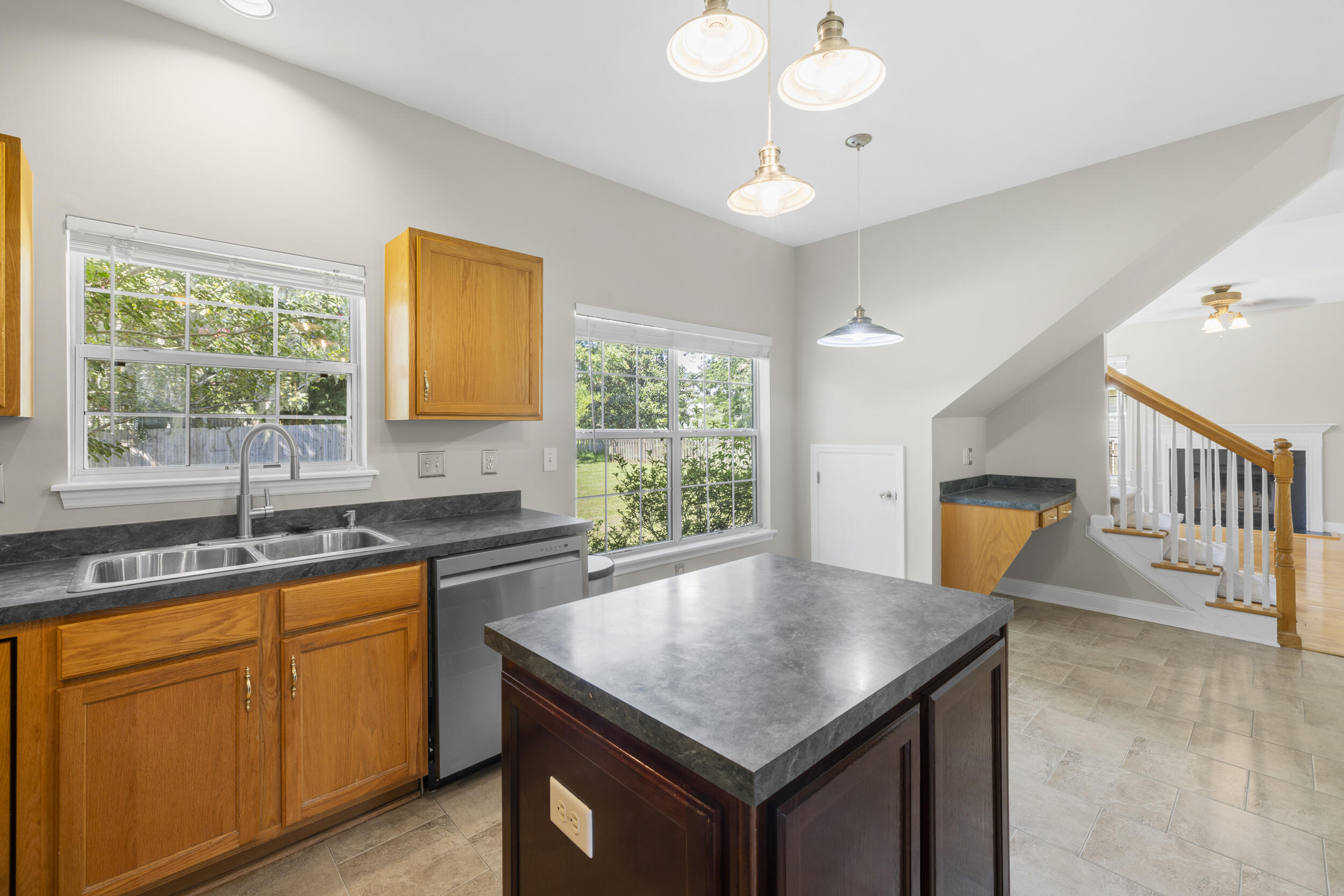 7084 Windmill Creek Road Charleston, SC 29414 - Photo 18 of 50 7084-windmill-creek-rd-_mgc9740