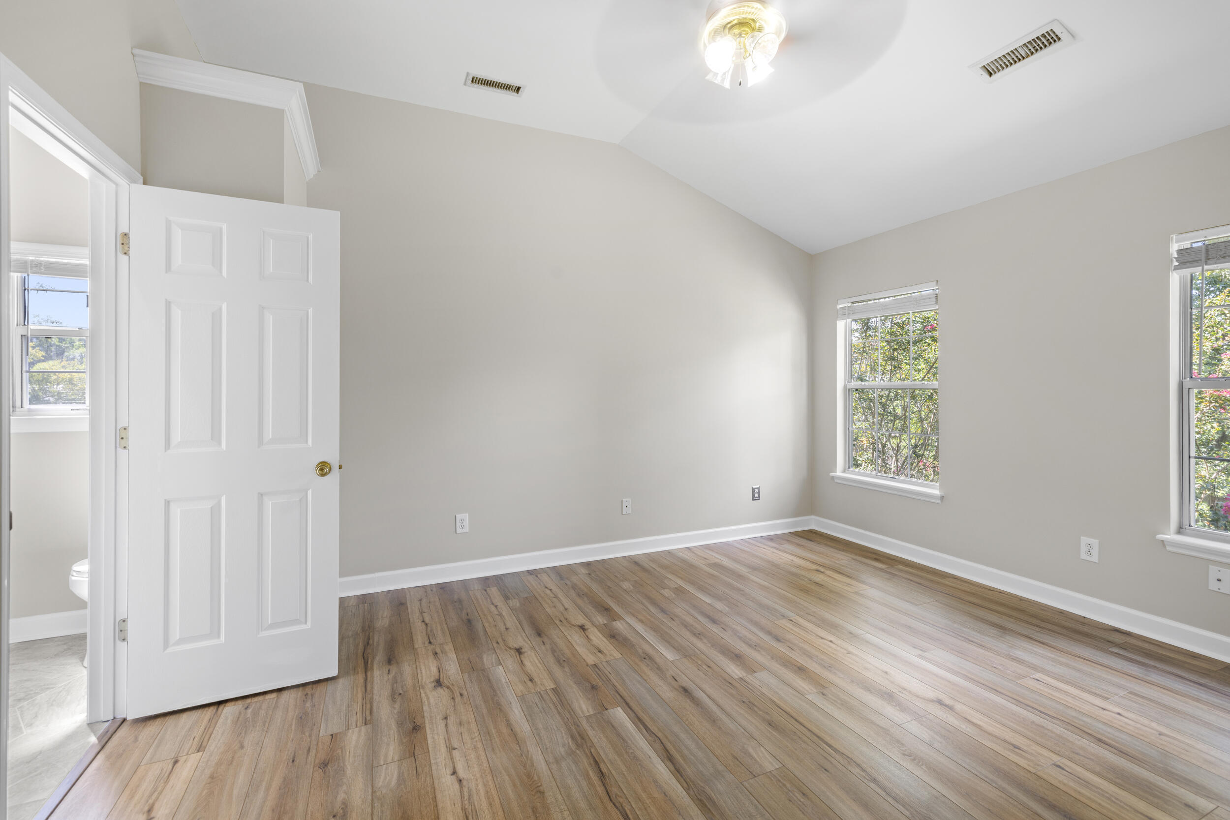 7084 Windmill Creek Road Charleston, SC 29414 - Photo 23 of 50 Prm7084-windmill-creek-rd-_mgc9770