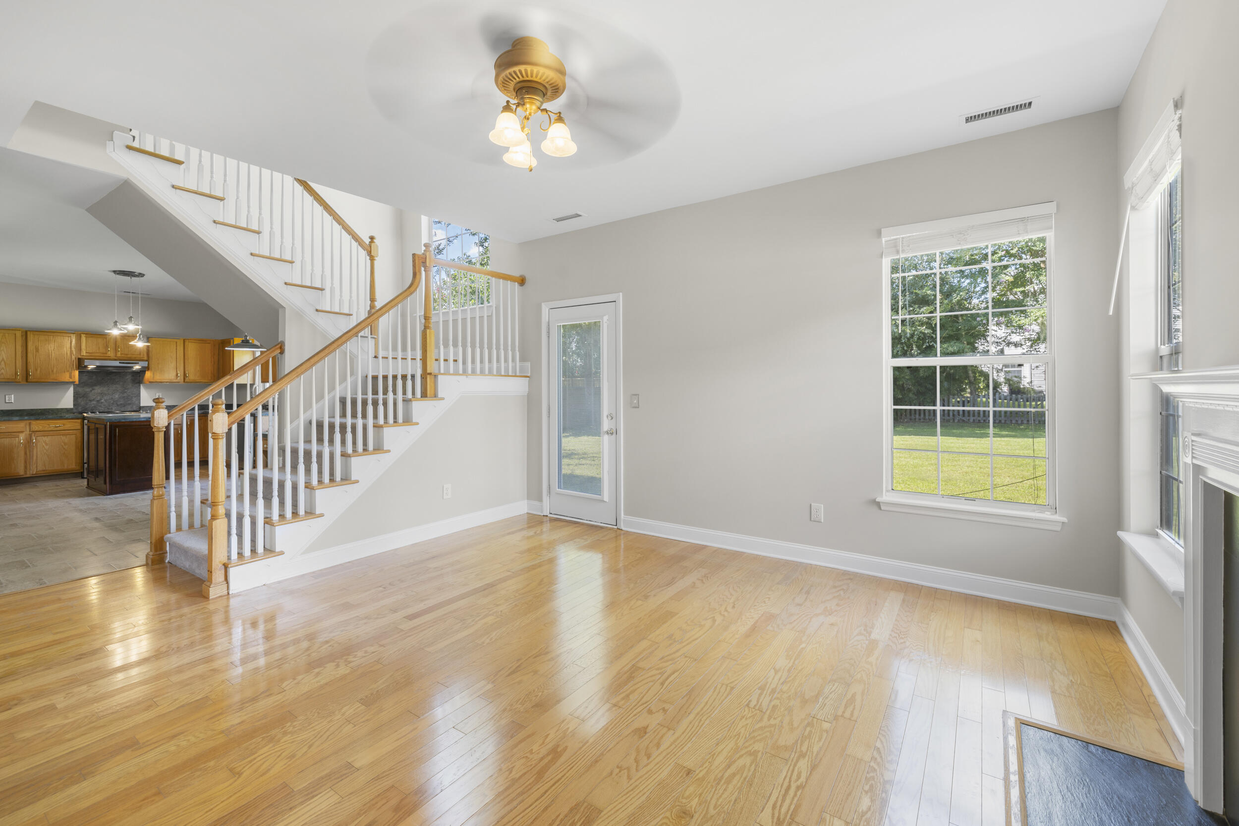 7084 Windmill Creek Road Charleston, SC 29414 - Photo 10 of 50 7084-windmill-creek-rd-_mgc9707