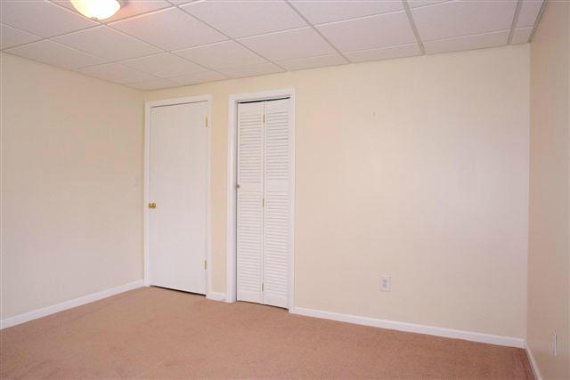 1608 Indian Rock Road Roanoke, VA 24014 - Photo 29 of 37 an empty room with closet