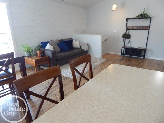 33540 Utica Road Fraser, MI 48026 - Photo 6 of 24 50054796-5.JPG