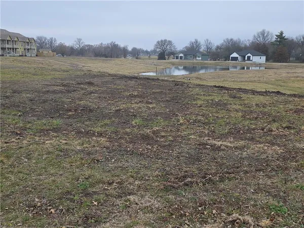 $49,900 | 823 West 17th Street, Ottawa, KS 66067