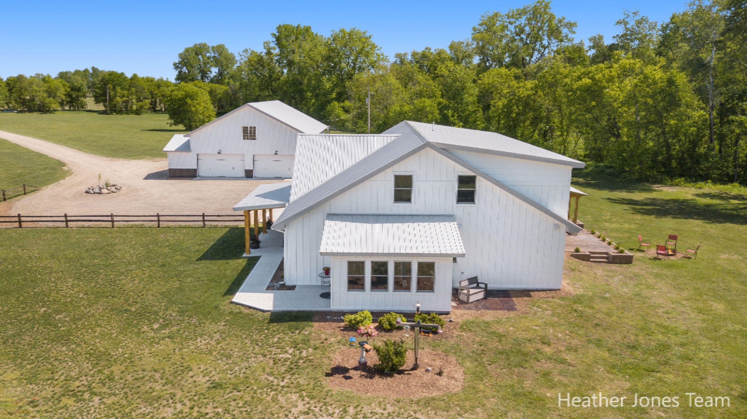 8872 Spencer Road Crystal, MI 48818 - Photo 64 of 75 8872ESpencerAerial-17-Edit