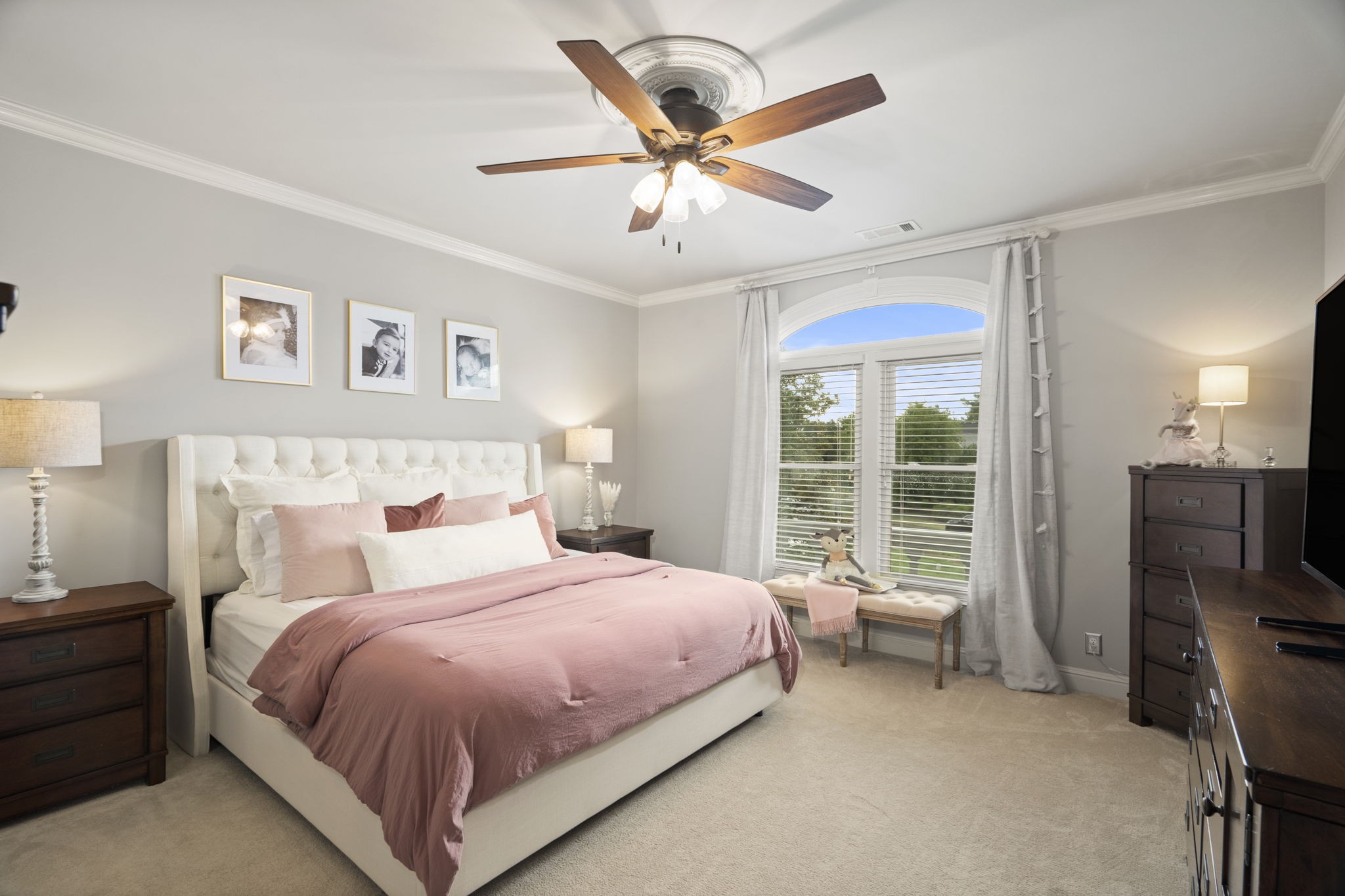 104 Riva Ridge Hendersonville, TN 37075 - Photo 36 of 66 a bedroom with a bed and a large window