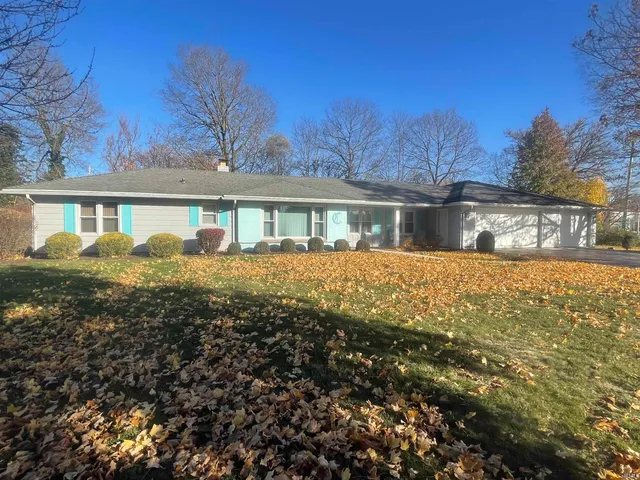 $299,900 | 320 West Roselawn Drive, Logansport, IN 46947