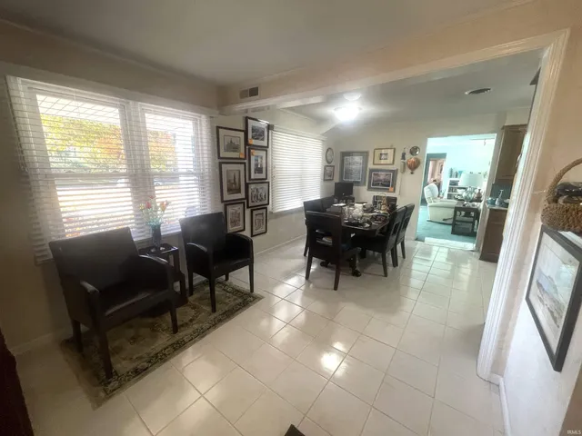 $299,900 | 320 West Roselawn Drive, Logansport, IN 46947