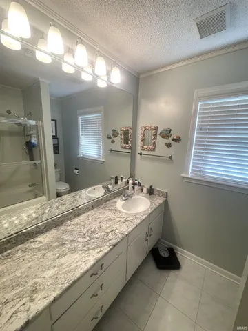 $279,900 | 320 West Roselawn Drive, Logansport, IN 46947