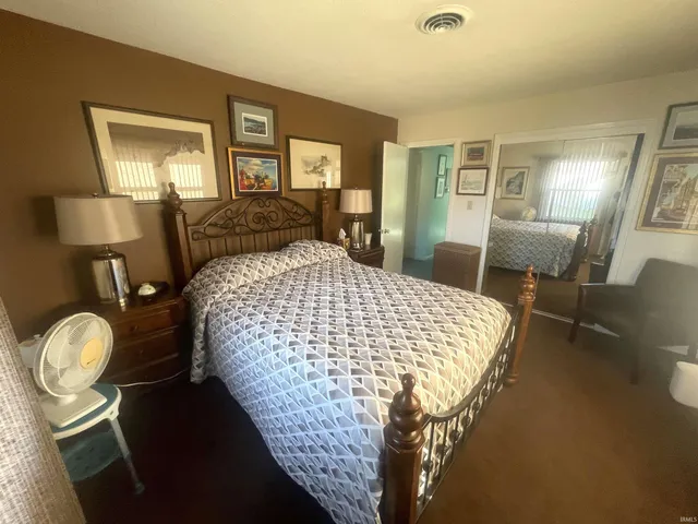 $299,900 | 320 West Roselawn Drive, Logansport, IN 46947