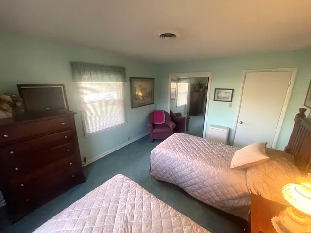 $299,900 | 320 West Roselawn Drive, Logansport, IN 46947