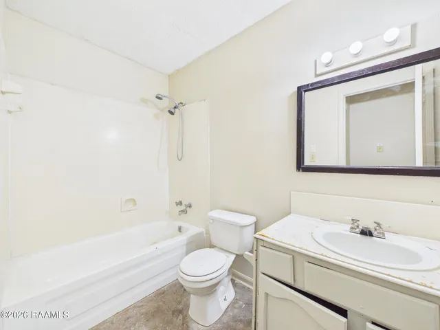 $625 | 102 Dorchester Street, Unit A, Lafayette, LA 70506