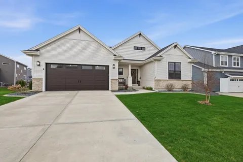 $627,000 | 6071 Shooting Star Court, McFarland, WI 53558