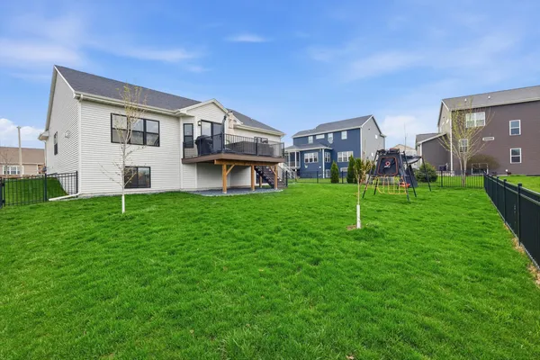$627,000 | 6071 Shooting Star Court, McFarland, WI 53558