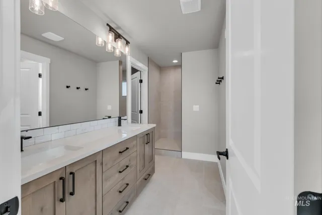 $649,900 | 2807 West Jutland Street, Meridian, ID 83642