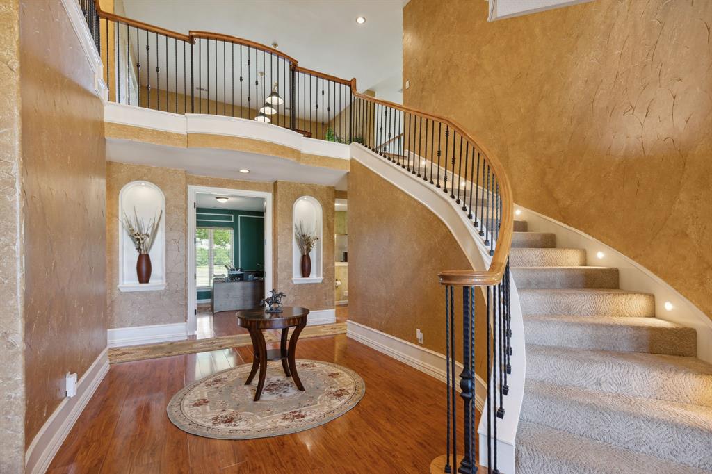 626 Scoggins Road Tioga, TX 76271 - Photo 11 of 39