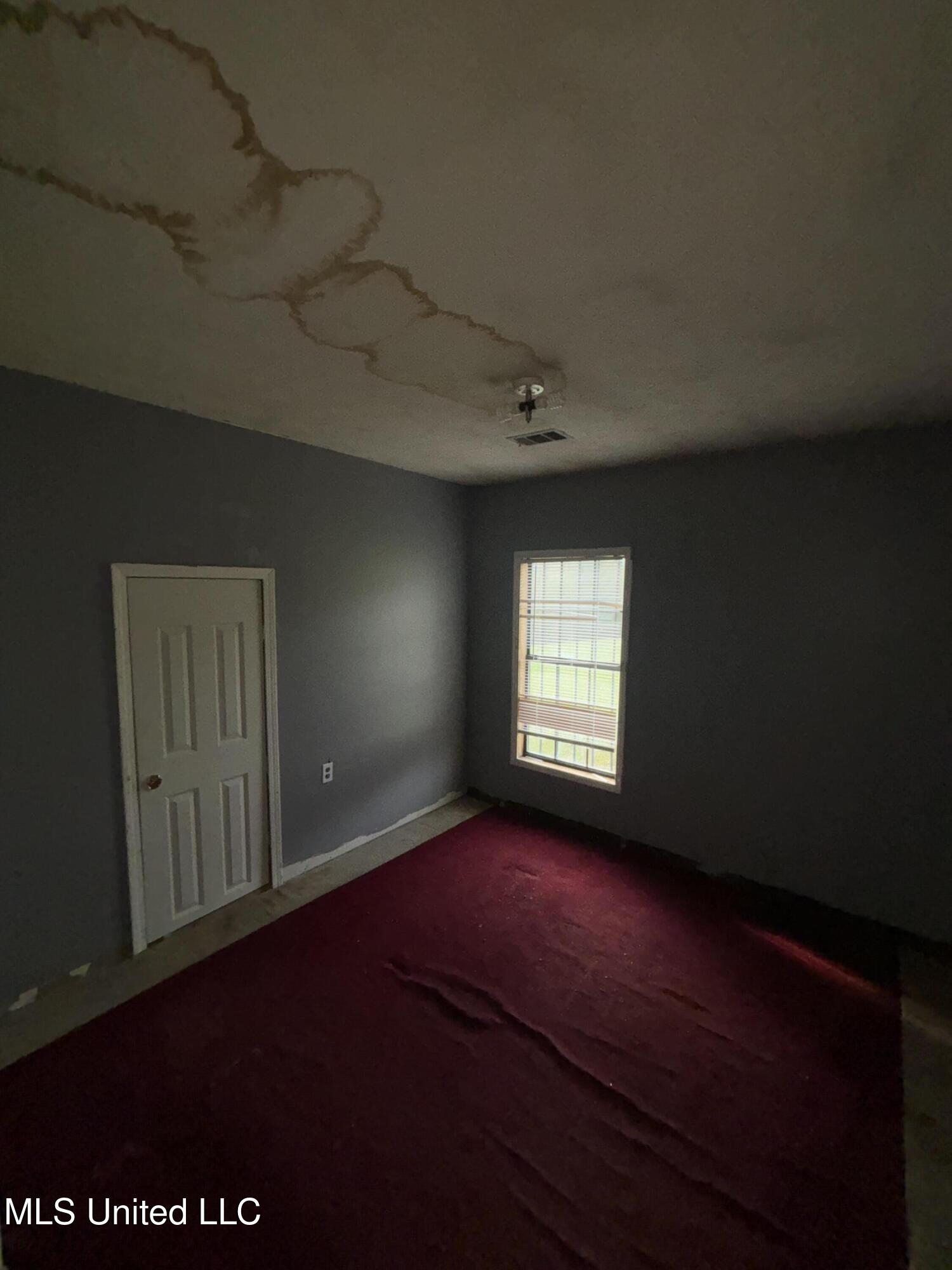 816 Chulahoma Road Holly Springs, MS 38635 - Photo 15 of 26 Photo Nov 04 2024, 3 02 45 PM