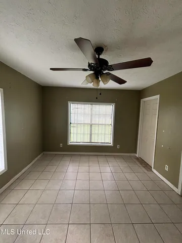 $204,900 | 816 Chulahoma Road, Holly Springs, MS 38635