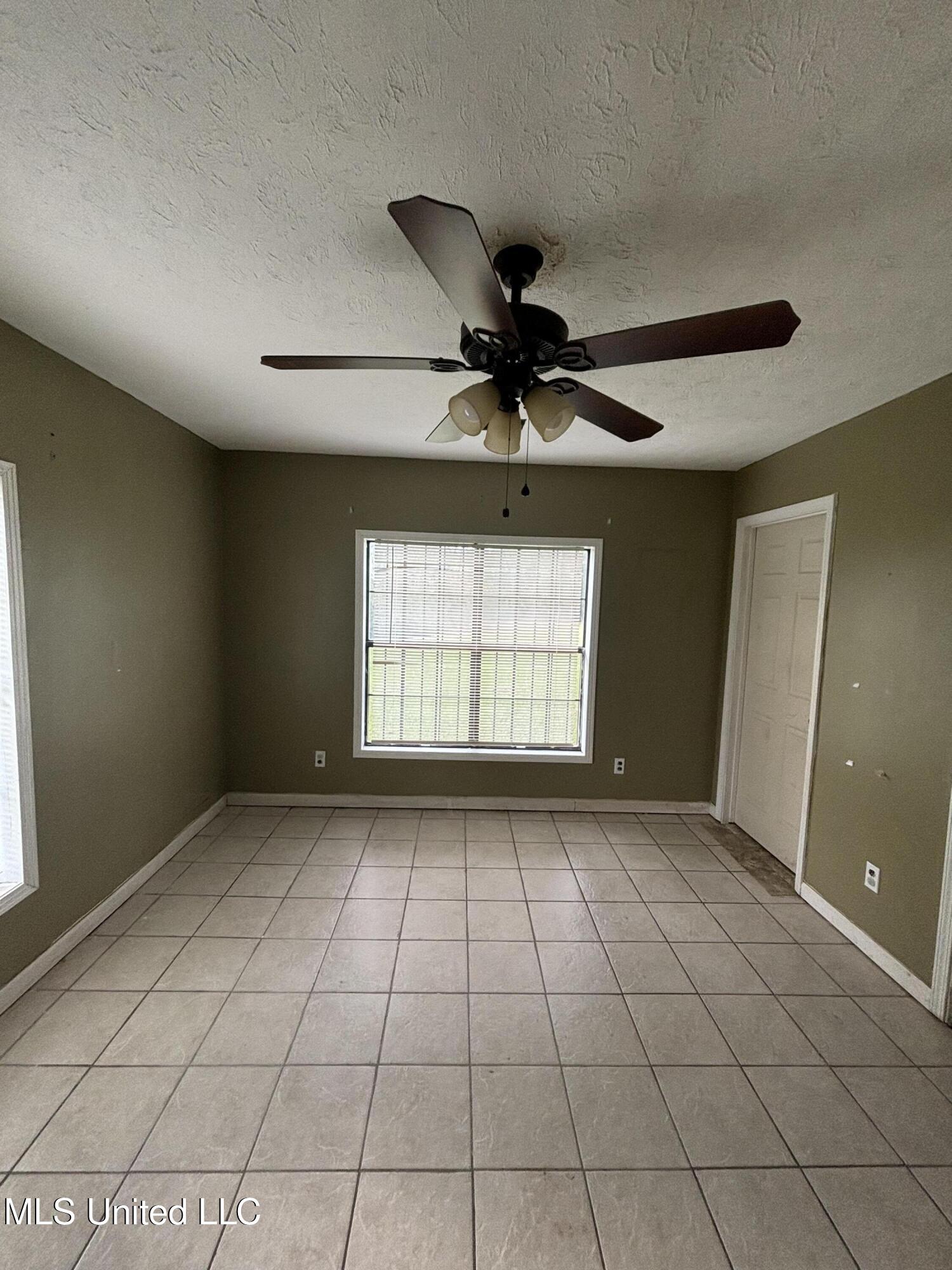 816 Chulahoma Road Holly Springs, MS 38635 - Photo 21 of 26 Photo Nov 04 2024, 3 05 30 PM