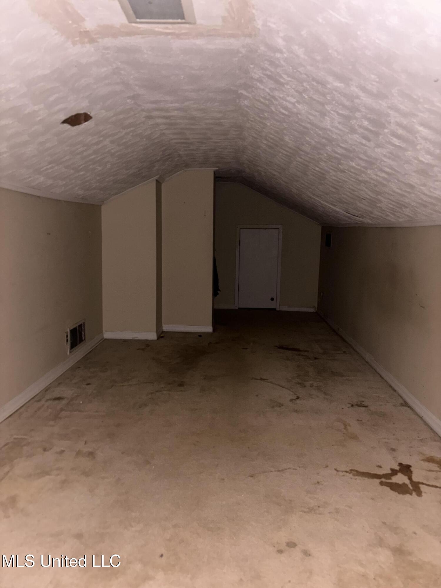 816 Chulahoma Road Holly Springs, MS 38635 - Photo 24 of 26 Photo Nov 04 2024, 3 07 10 PM