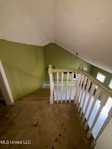 $204,900 | 816 Chulahoma Road, Holly Springs, MS 38635