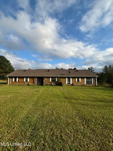 $204,900 | 816 Chulahoma Road, Holly Springs, MS 38635