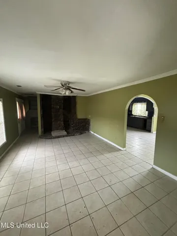 $204,900 | 816 Chulahoma Road, Holly Springs, MS 38635