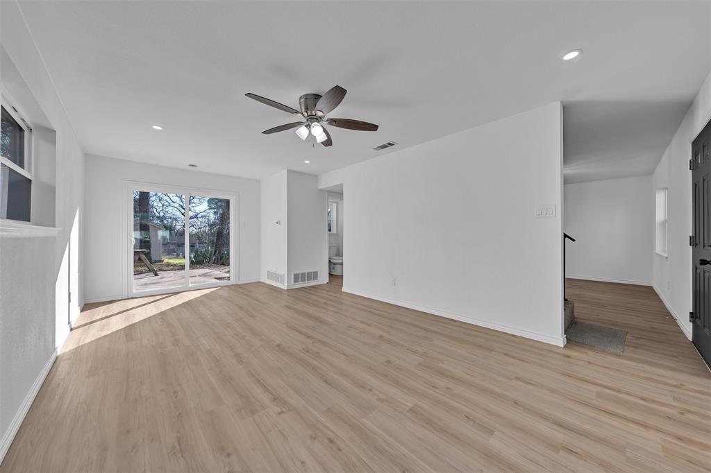 857 Timberhill Drive Hurst, TX 76053 - Photo 8 of 40