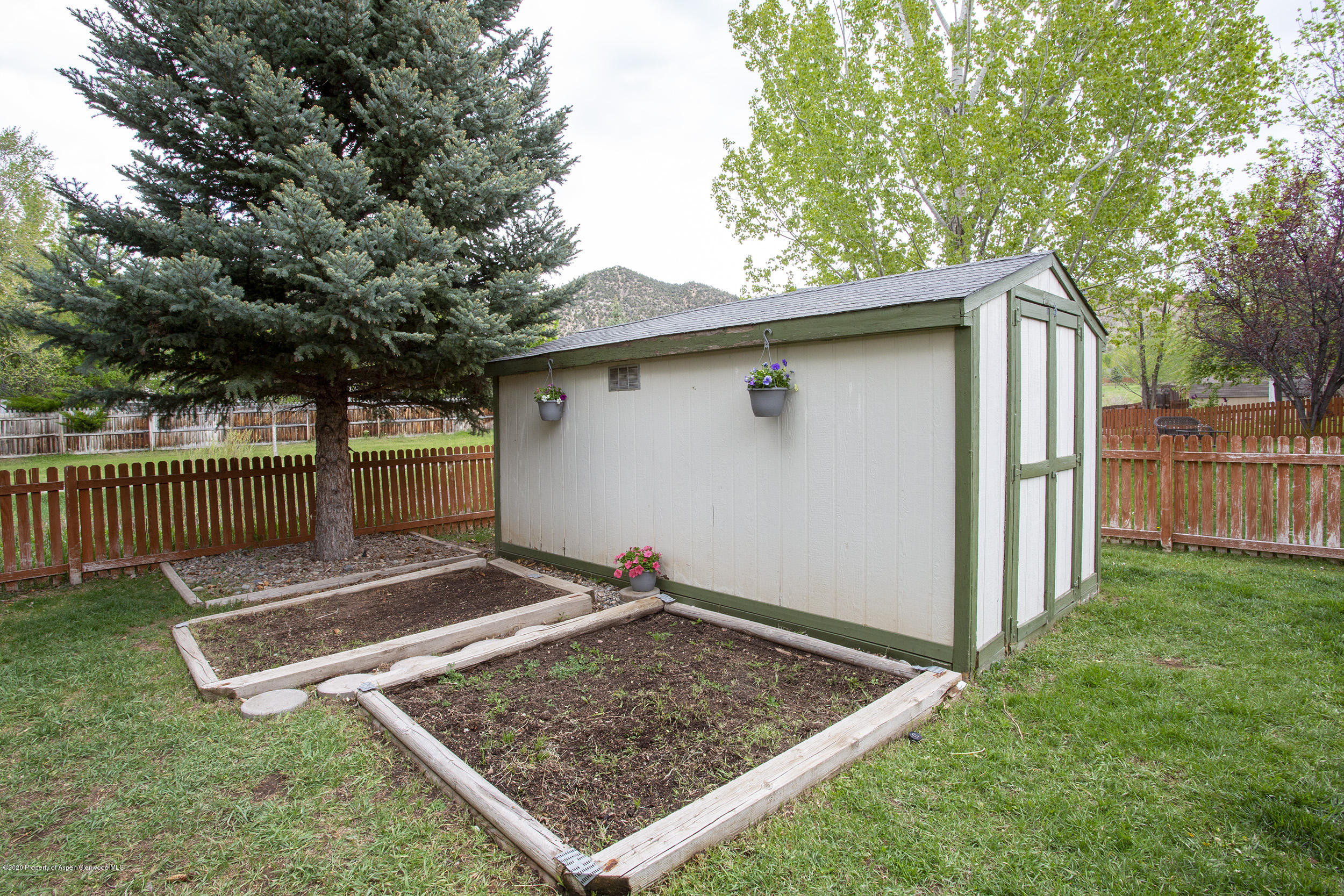 303 Buckthorn Road New Castle, CO 81647 - Photo 25 of 32 P76A5201